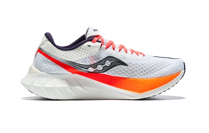Saucony Endorphin Pro 4 Беговые кроссовки Низкий верх Белый Черный Мужской — изображение 2
