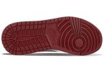 Jordan Air Jordan 1 Low 'Черный Палец' Низкий Топ Винтажные Баскетбольные Кроссовки Унисекс Черный Красный Белый — изображение 6