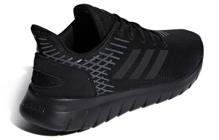 Adidas Asweerun Устойчивый к истиранию Низкий Топ Повседневные Городские Кроссовки для Коммуникативных Беговых Кроссовки Мужские Черные — изображение 4
